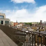 Superbview Victoria Apt Premium